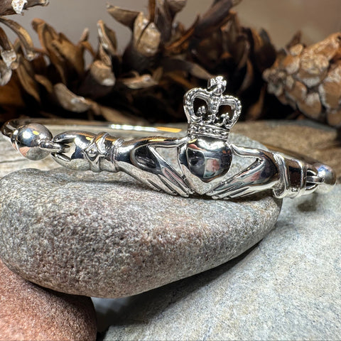 Load image into Gallery viewer, Ballisodare Claddagh Bracelet