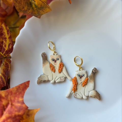 Load image into Gallery viewer, Fun Showgirl Cat Dangle Earrings for Women