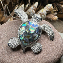 Load image into Gallery viewer, Abalone Turtle Necklace