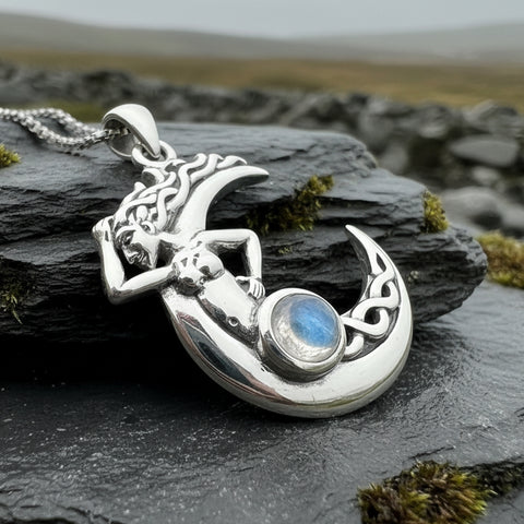 Load image into Gallery viewer, Gealach Moon Goddess Necklace with Moonstone
