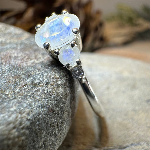 Load image into Gallery viewer, Winter Fire Moonstone Ring