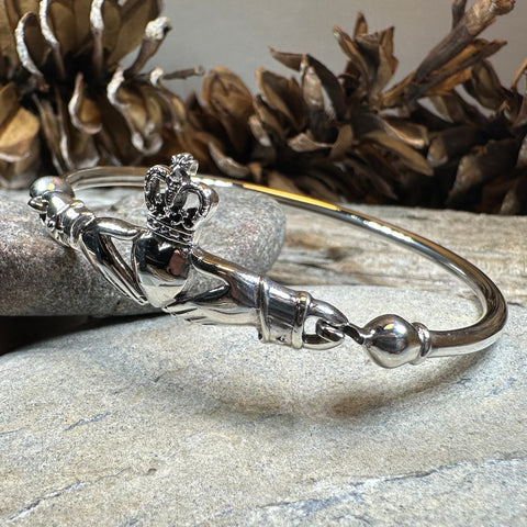 Load image into Gallery viewer, Ballisodare Claddagh Bracelet