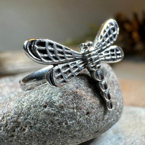 Load image into Gallery viewer, Flutter Dragonfly Ring in Sterling Silver