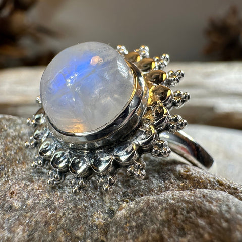 Load image into Gallery viewer, Sunyana Moonstone Sun Ring