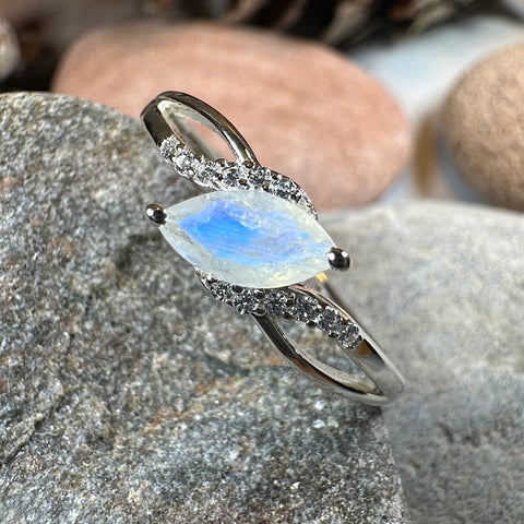 Load image into Gallery viewer, Winter Ice Moonstone Ring