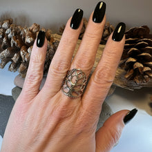 Load image into Gallery viewer, Áedh Tree of Life Ring