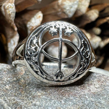 Load image into Gallery viewer, Chalice Well Ring
