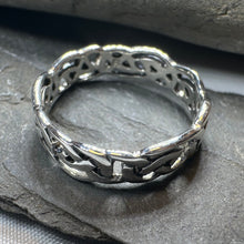 Load image into Gallery viewer, Classic Simplicity Celtic Knot Ring