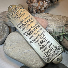 Load image into Gallery viewer, Irish Welcome Door Plaque