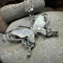 Load image into Gallery viewer, Adeliza Butterfly Necklace
