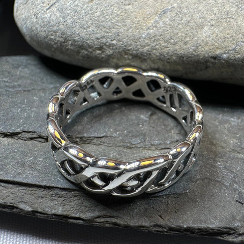 Load image into Gallery viewer, Promise Celtic Knot Ring in Sterling Silver