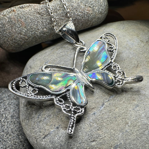 Load image into Gallery viewer, Adeliza Butterfly Necklace