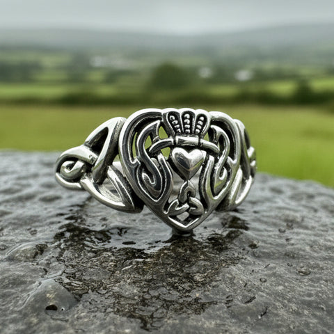 Load image into Gallery viewer, True Love Irish Claddagh Ring in Sterling Silver