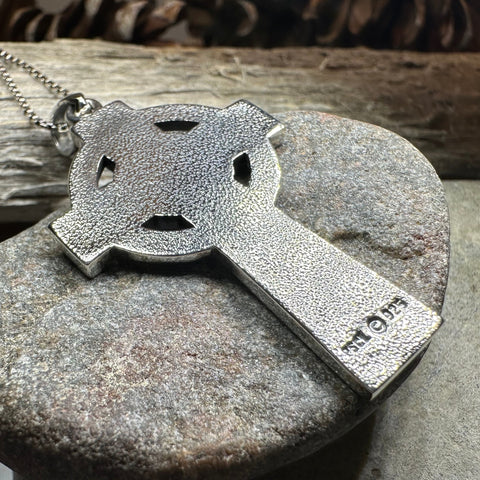 Load image into Gallery viewer, Macaille Celtic Cross Necklace