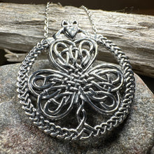 Load image into Gallery viewer, Sylvania Shamrock Necklace