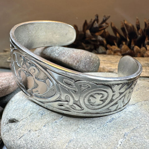 Load image into Gallery viewer, Galway Claddagh Cuff Bracelet for Women