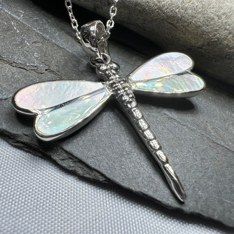 Load image into Gallery viewer, Shimmering Dragonfly Necklace