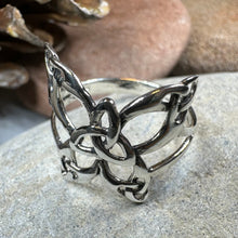 Load image into Gallery viewer, Trinity Knot Butterfly Ring