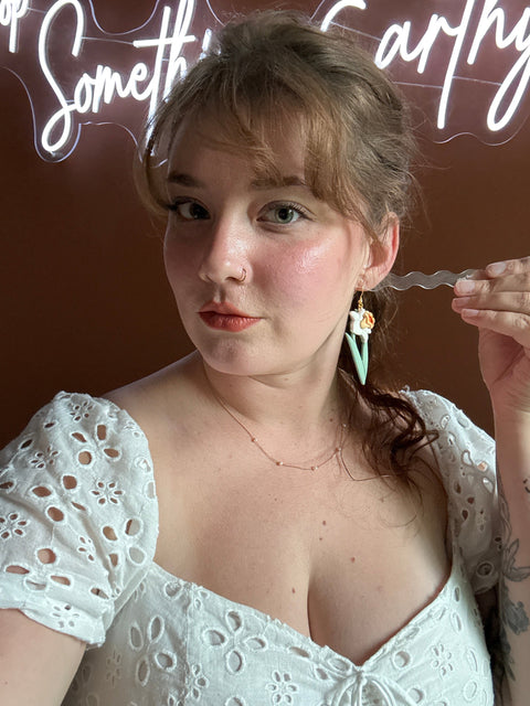 Load image into Gallery viewer, Sunny Daffodils Dangle Earrings for Women
