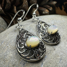Load image into Gallery viewer, Alby Celtic Raindrop Earrings