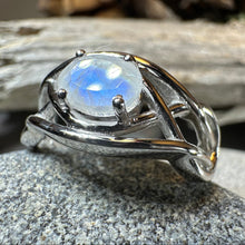 Load image into Gallery viewer, Elden Celtic Knot Ring