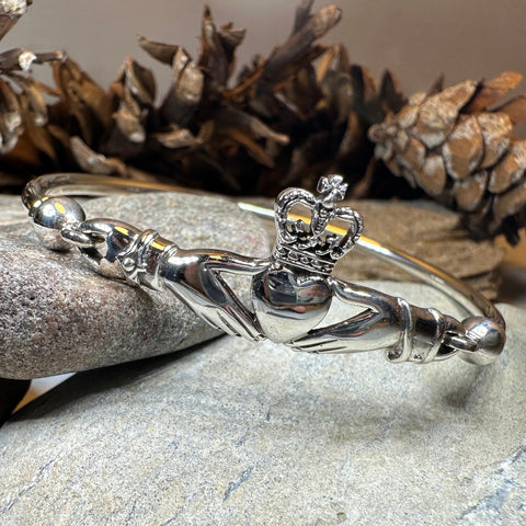 Load image into Gallery viewer, Ballisodare Claddagh Bracelet