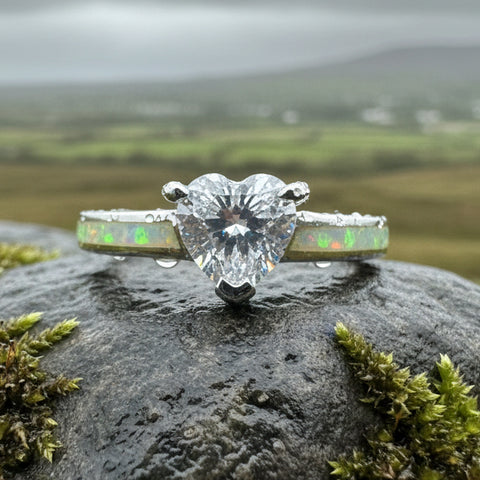 Load image into Gallery viewer, My Heart Opal Ring