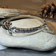 Load image into Gallery viewer, Shamrock Bracelet