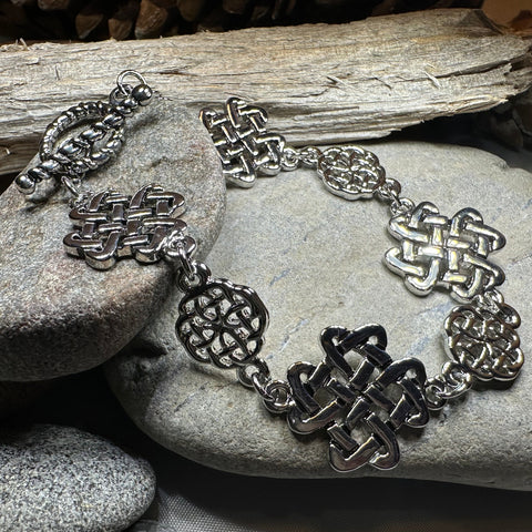 Load image into Gallery viewer, Irish Celtic Knot Bracelet