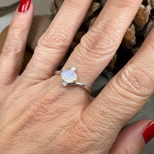 Load image into Gallery viewer, Lysandra Moonstone Ring