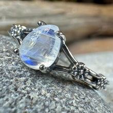 Load image into Gallery viewer, Fira Moonstone Ring