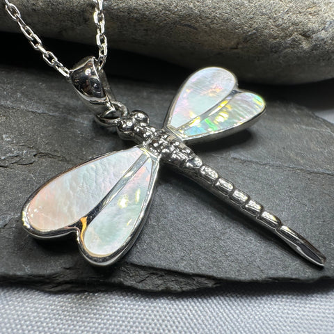 Load image into Gallery viewer, Shimmering Dragonfly Necklace