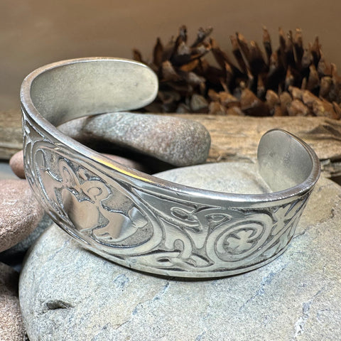 Load image into Gallery viewer, Galway Claddagh Cuff Bracelet for Women