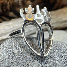 Load image into Gallery viewer, Lady Arieen Luckenbooth Ring