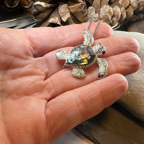 Load image into Gallery viewer, Abalone Turtle Necklace