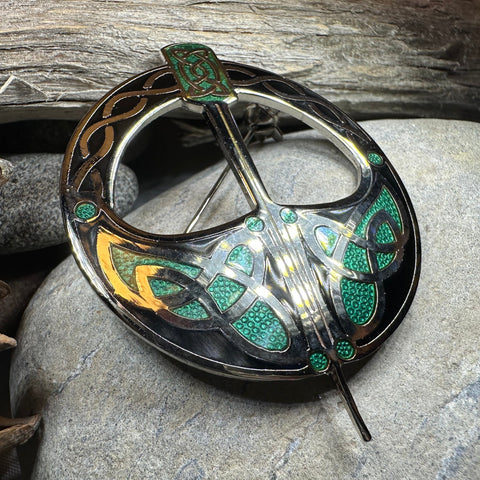 Load image into Gallery viewer, Regal Tara Celtic Brooch