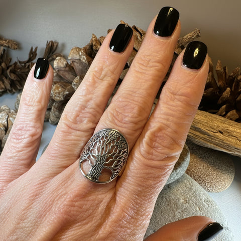 Load image into Gallery viewer, Realistic Tree of Life Ring