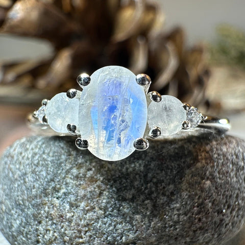 Load image into Gallery viewer, Winter Fire Moonstone Ring