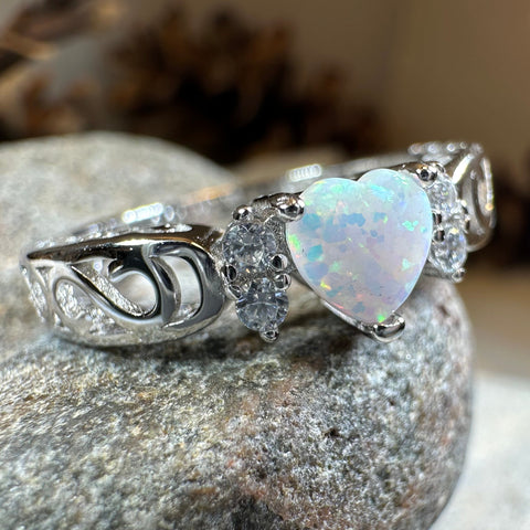 Load image into Gallery viewer, Sweetheart Opal Ring in Sterling Silver