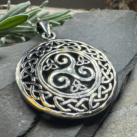 Load image into Gallery viewer, Nova Celtic Spiral Necklace