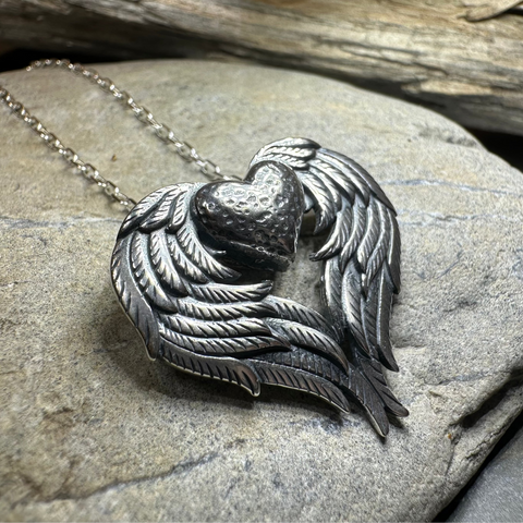 Load image into Gallery viewer, Seraphina Angel Wings Necklace