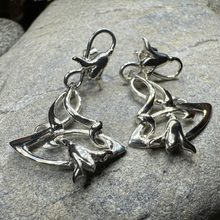 Load image into Gallery viewer, Dione Bluebell Earrings