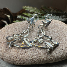 Load image into Gallery viewer, Dione Bluebell Earrings