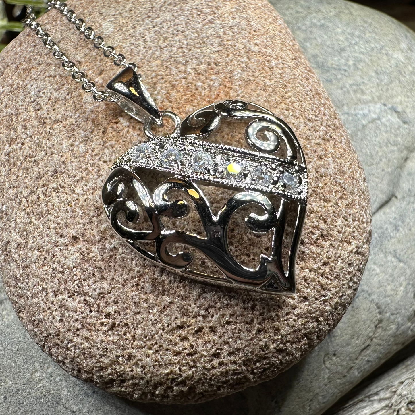Sweet Heart Necklace — view 8