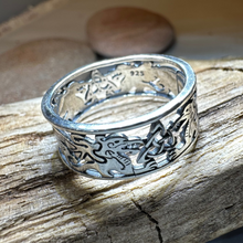Load image into Gallery viewer, Welsh Dragon Band Ring