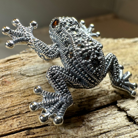 Load image into Gallery viewer, Petite Marcasite Frog Brooch