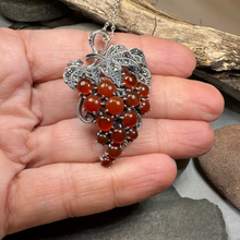 Load image into Gallery viewer, Wine Lovers Vineyard Necklace