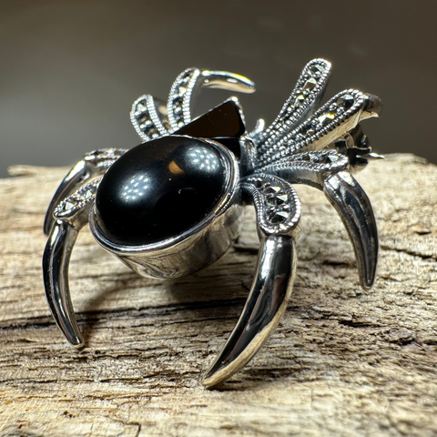 Load image into Gallery viewer, Gothic Marcasite Spider Brooch in Sterling Silver