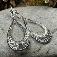 Load image into Gallery viewer, Celtic Elegance Earrings