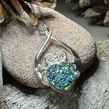 Load image into Gallery viewer, Juliet Claddagh Necklace